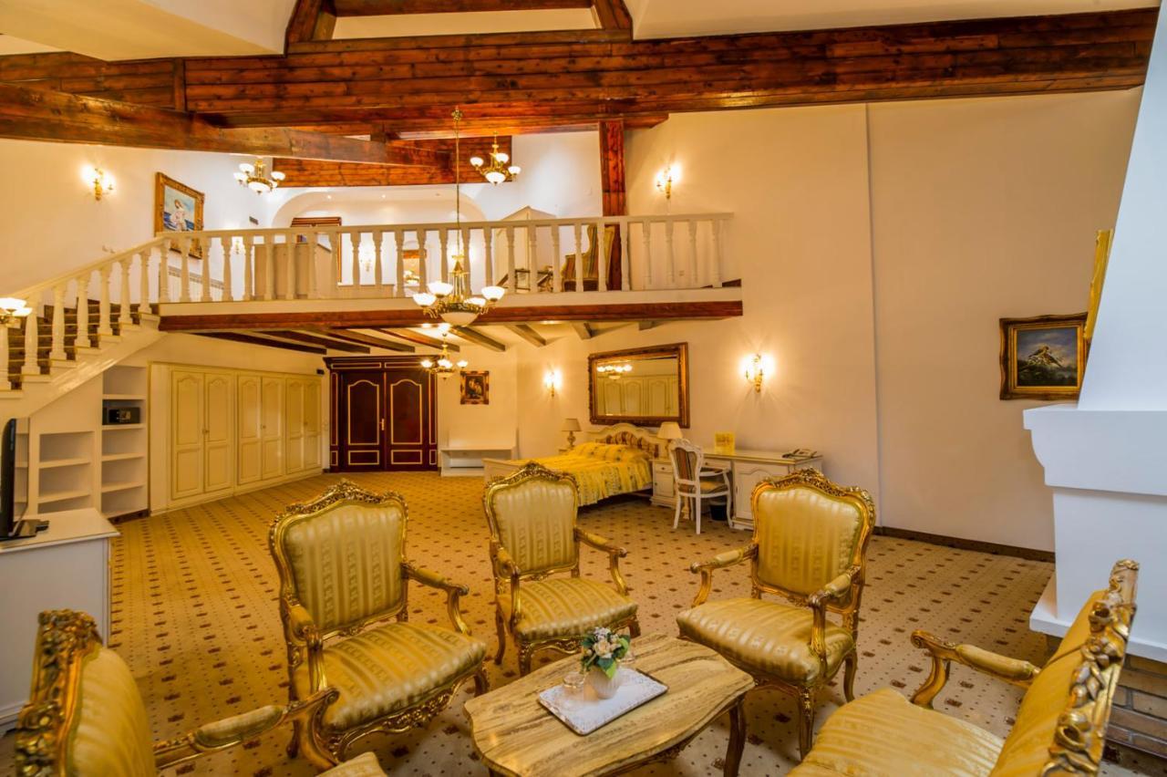 Vila Miorita Poiana Brasov Luaran gambar