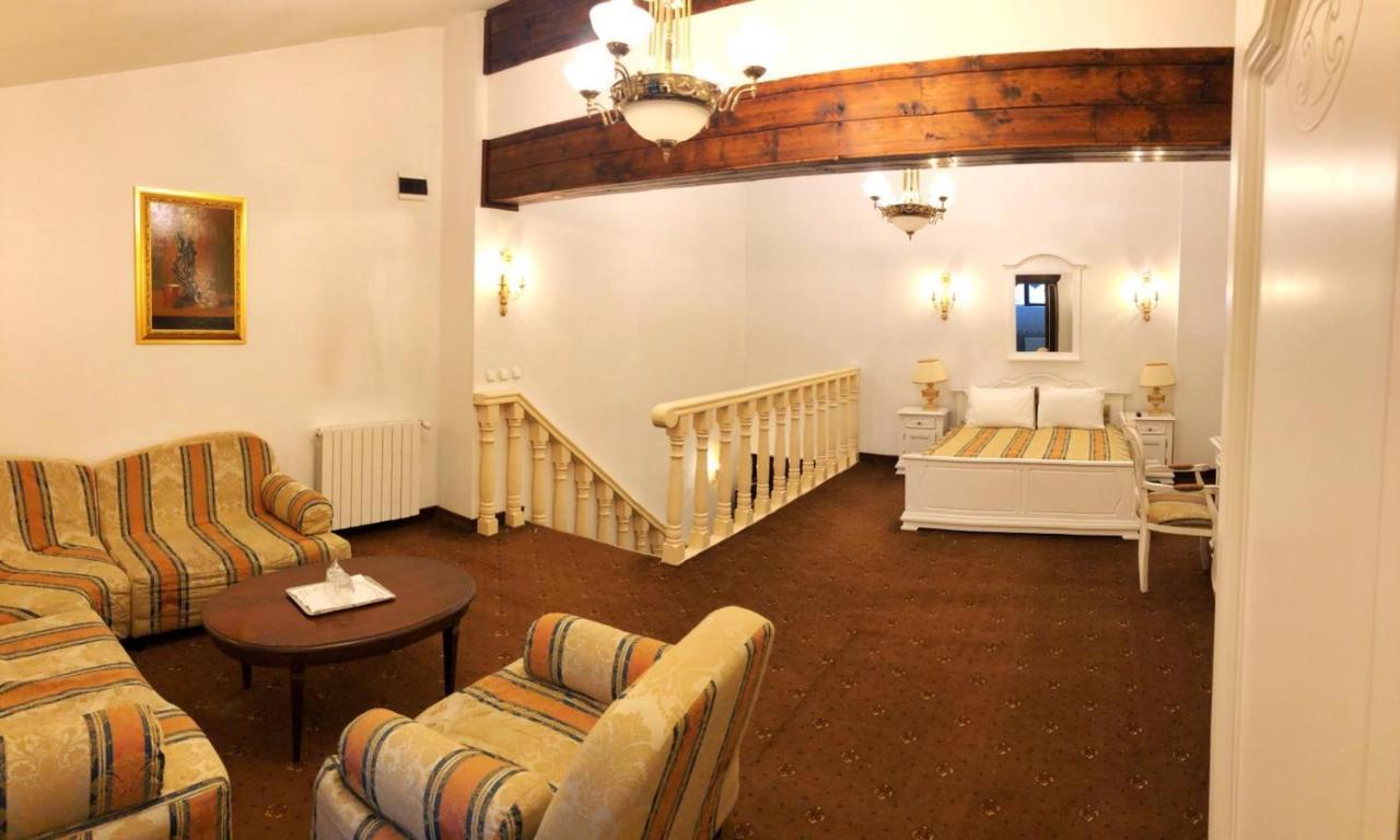 Vila Miorita Poiana Brasov Luaran gambar