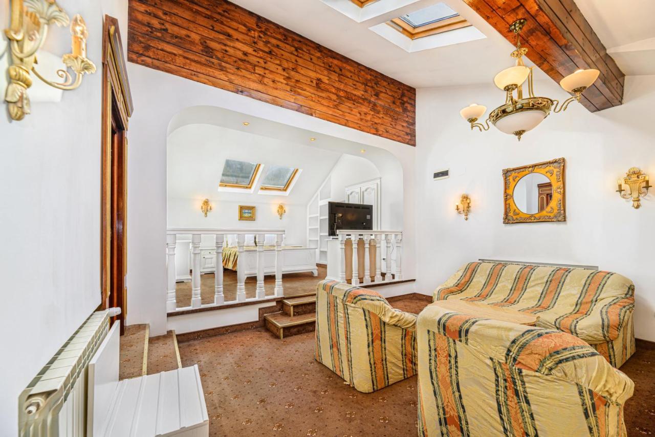 Vila Miorita Poiana Brasov Luaran gambar