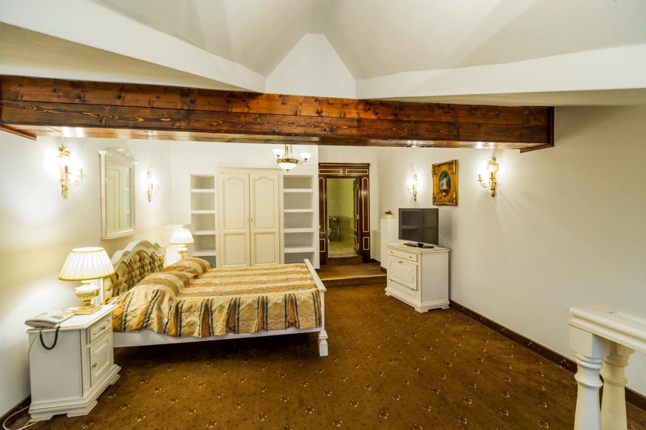 Vila Miorita Poiana Brasov Luaran gambar