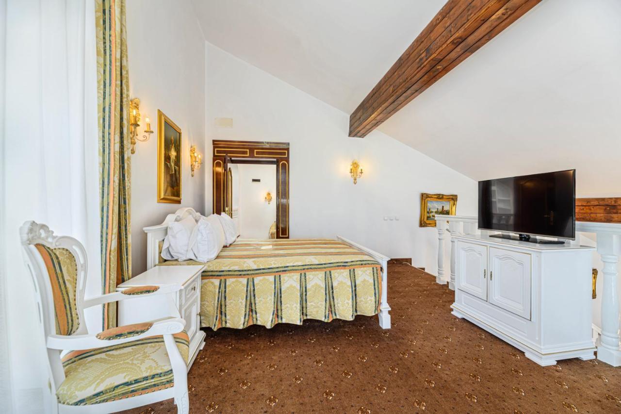 Vila Miorita Poiana Brasov Luaran gambar